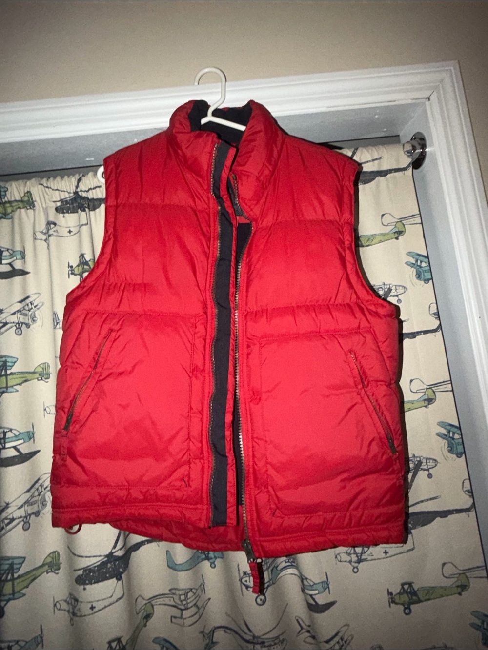 Men's Red Quilted Puffer Vest - Sleeveless Insulated Layer